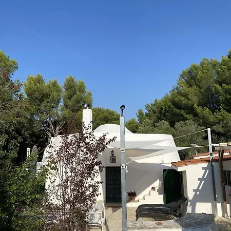 Trullo Degli Amici Дом отдыха Каровиньо